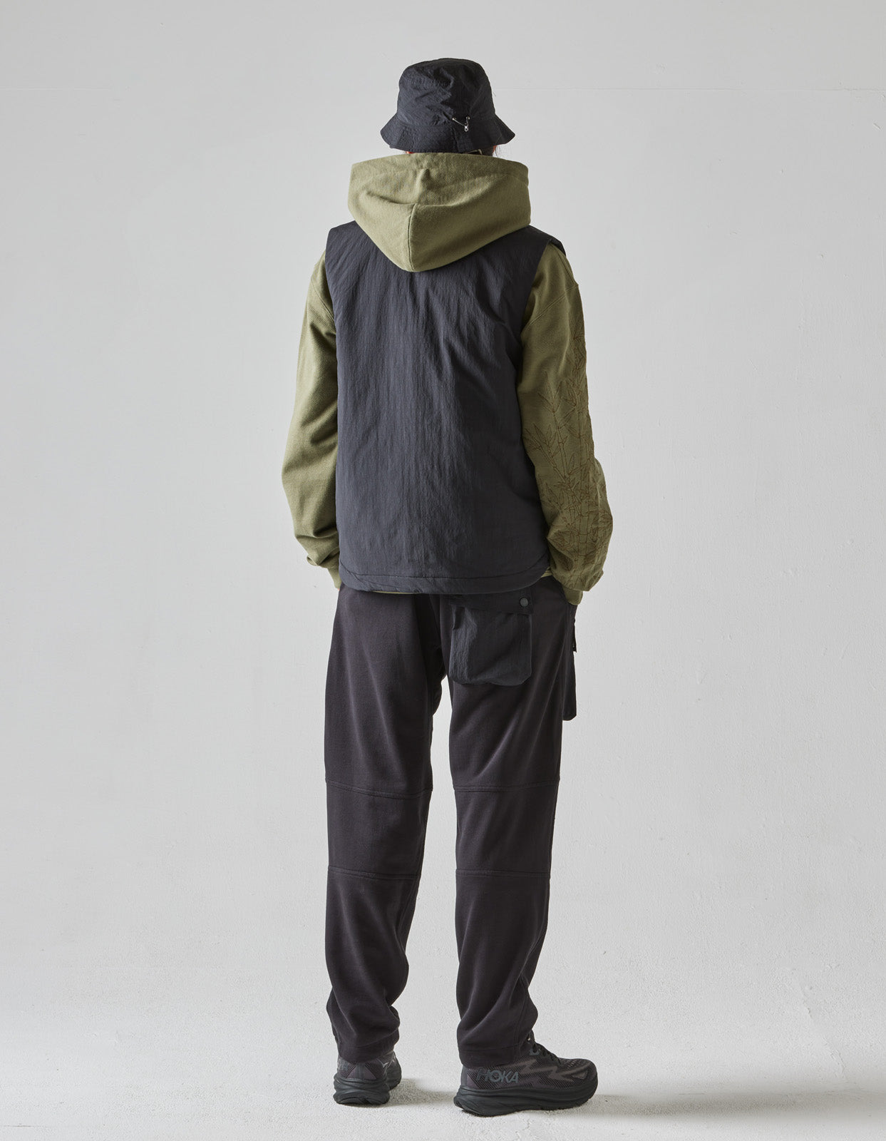 5038 Veg Dyed Tech Cargo Vest Black