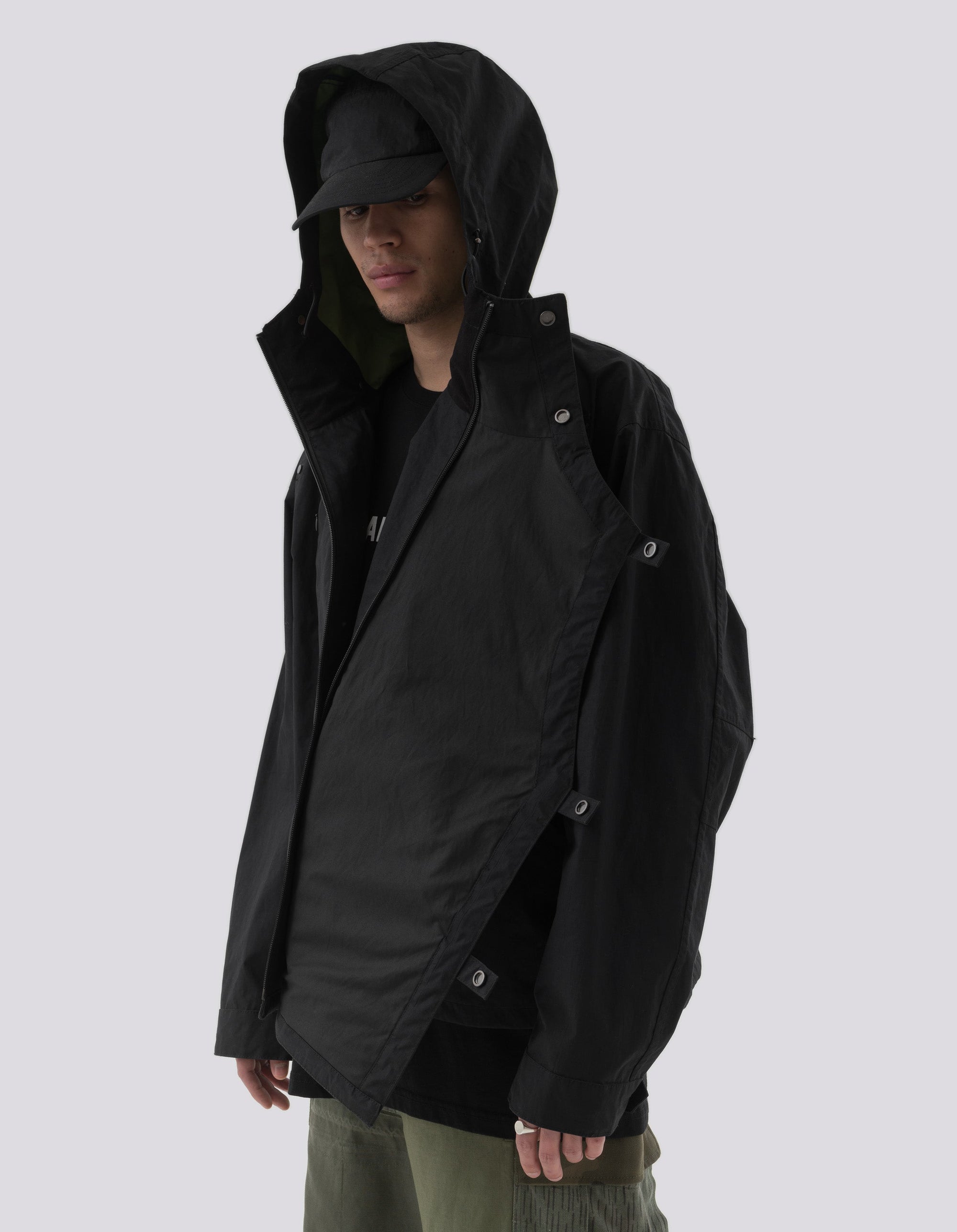 5033 Oversized Monk Snoparka Black
