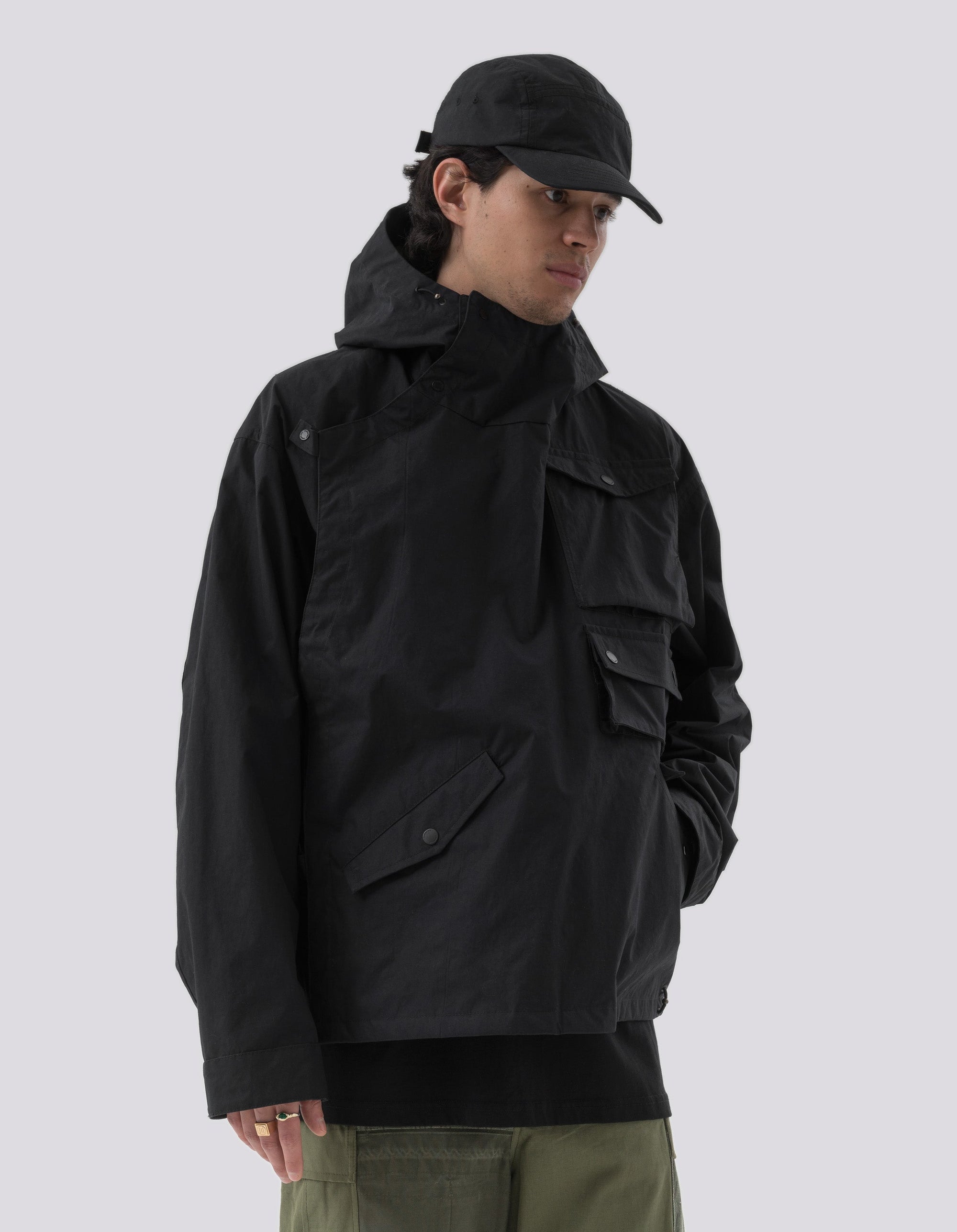 5033 Oversized Monk Snoparka Black
