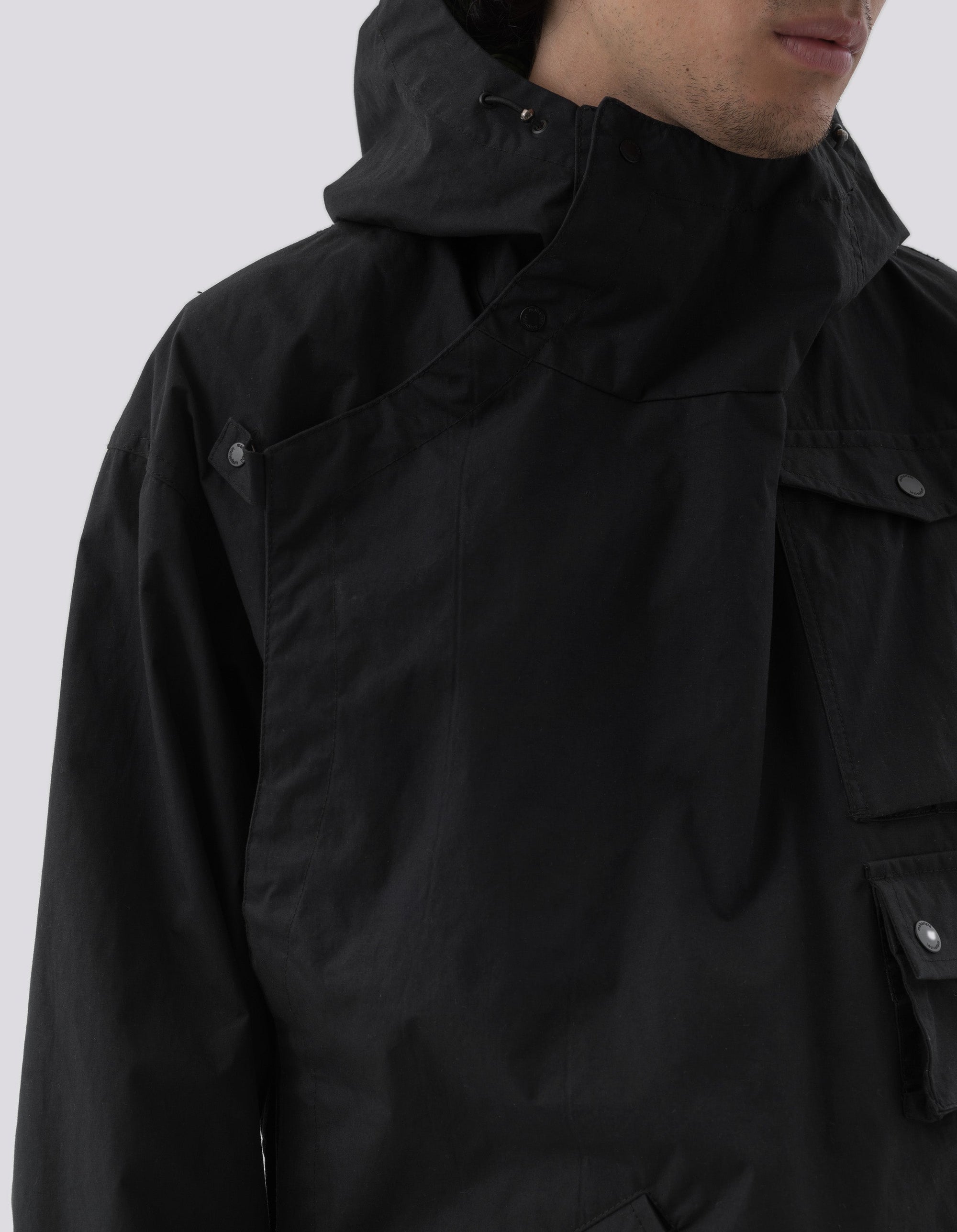 5033 Oversized Monk Snoparka Black
